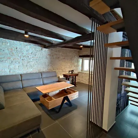 Villa Galant With Pool & Sauna