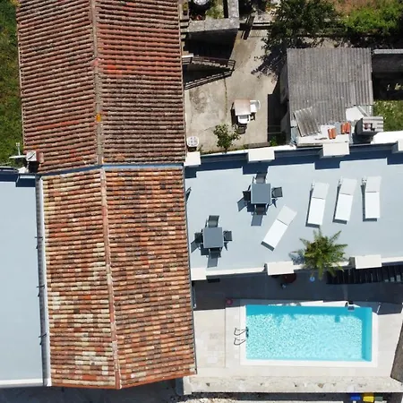 Galant With Pool & Sauna Villa Maruzini